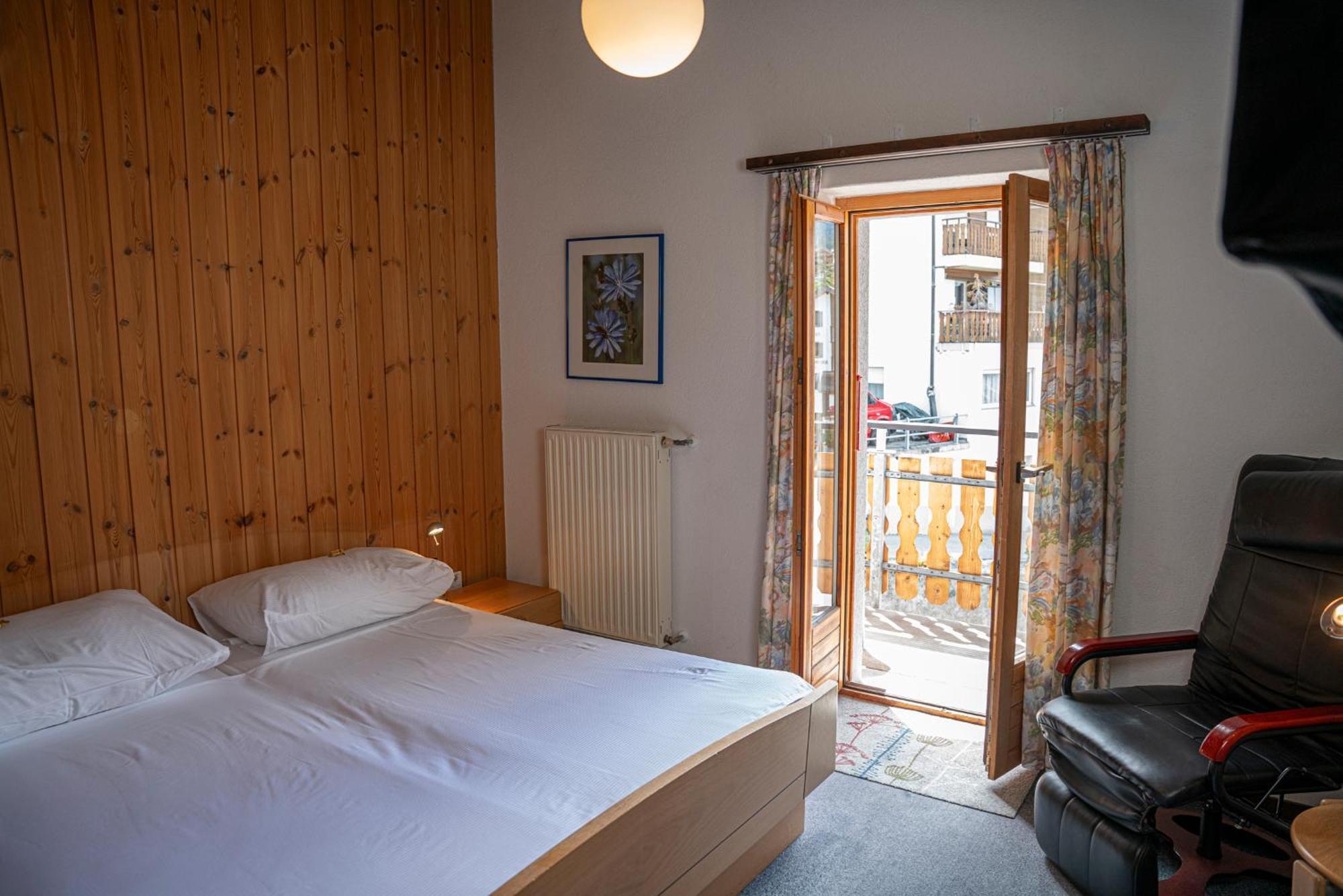 Bed and Breakfast Alte Bock 2.0 Grächen Exterior foto
